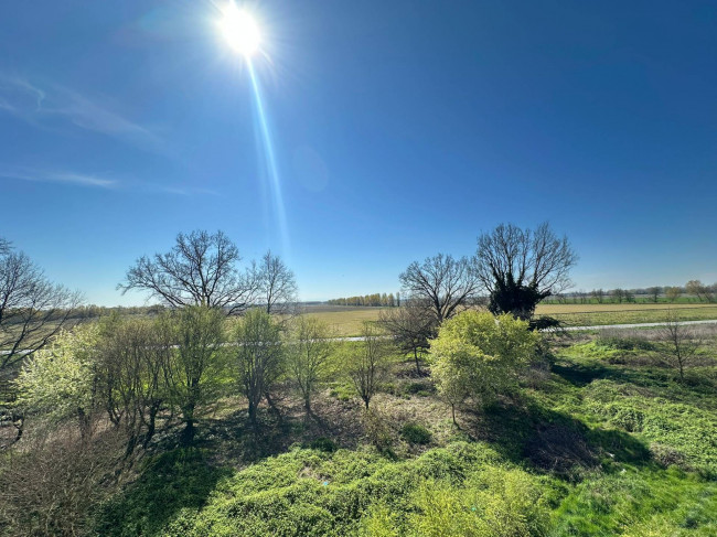 Appartamento in vendita a Landriano