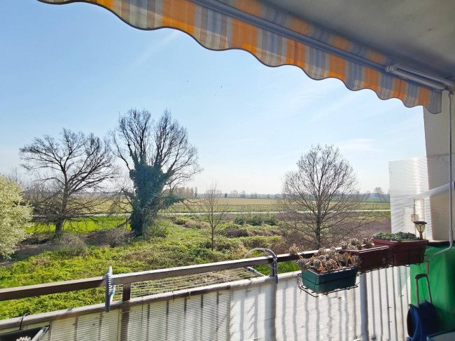 Appartamento in vendita a Landriano