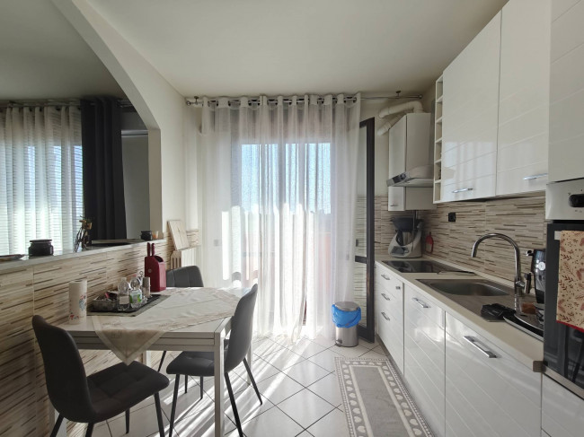 Appartamento in vendita a Valera Fratta