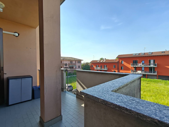 Appartamento in vendita a Valera Fratta