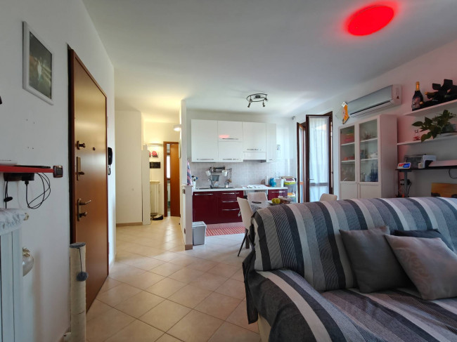 Appartamento in vendita a Valera Fratta