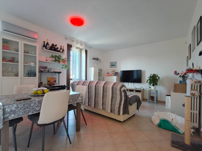 Appartamento in vendita a Valera Fratta