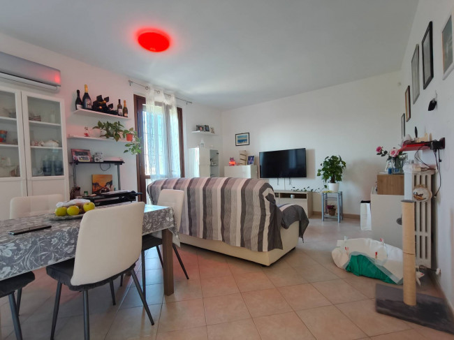 Appartamento in vendita a Valera Fratta