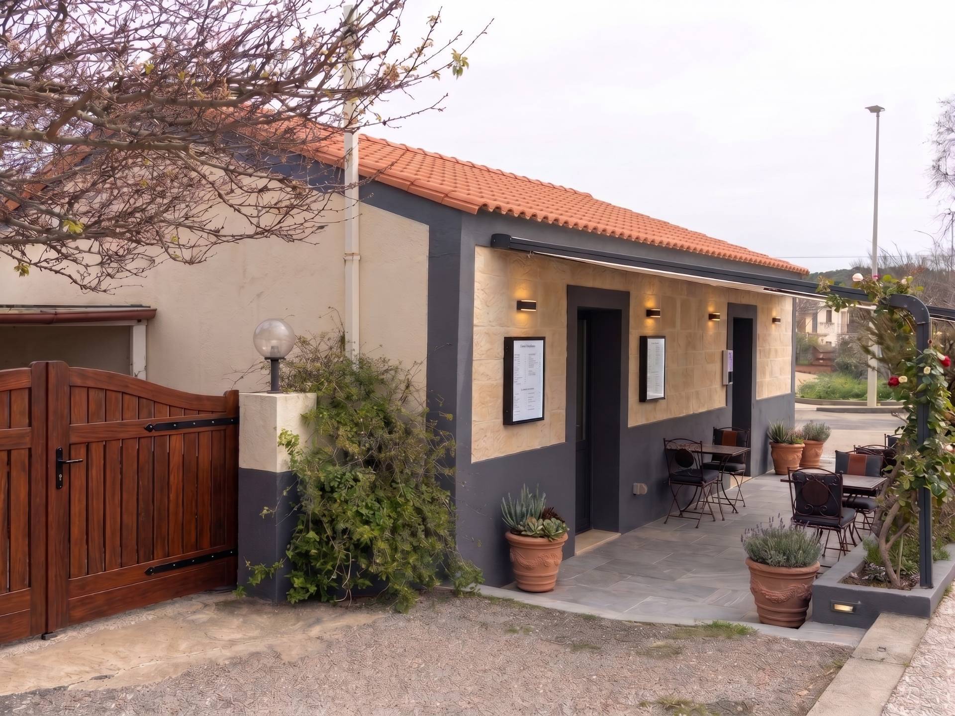 Attività commerciale in vendita a Santa Teresa Gallura