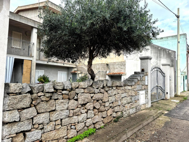 Casa indipendente in vendita a Tempio Pausania (SS)