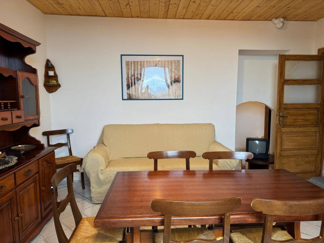 Appartamento in vendita a Luogosanto