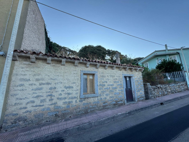 Casa singola in vendita a Luogosanto