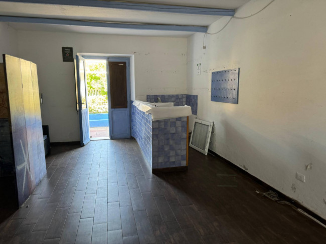Attività commerciale in vendita a Santa Teresa Gallura
