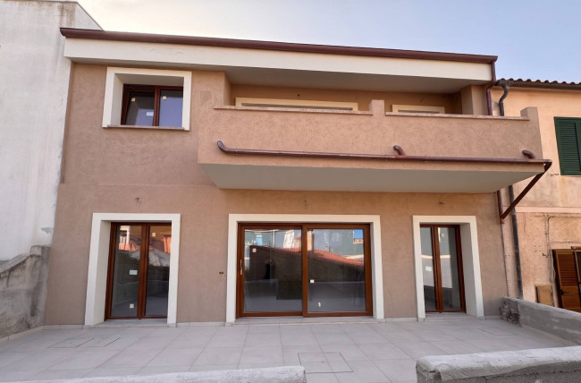 Appartamento in vendita a Palau