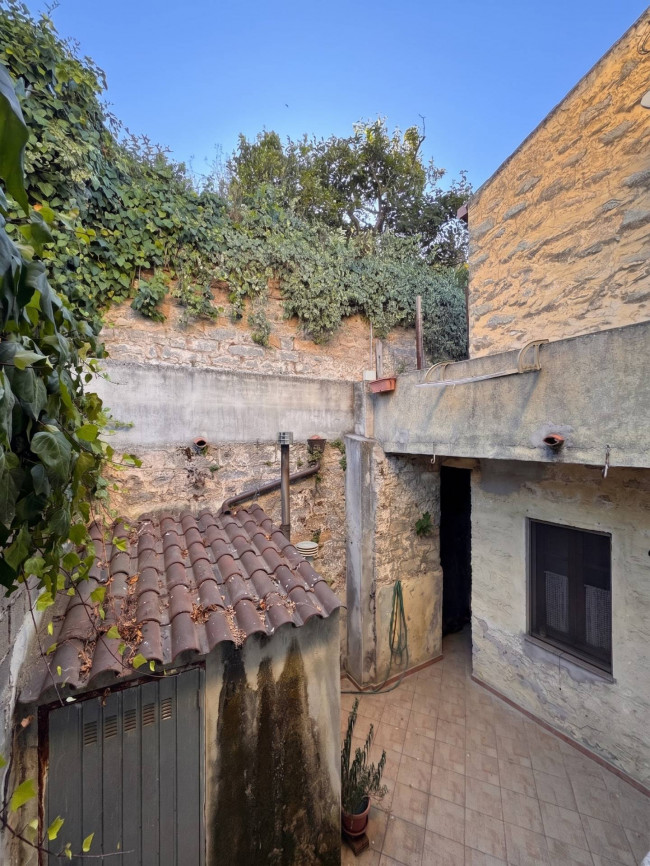 Appartamento in vendita a Luogosanto
