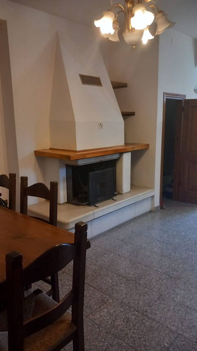 Casa indipendente in vendita a Terrossola, Bibbiena (AR)