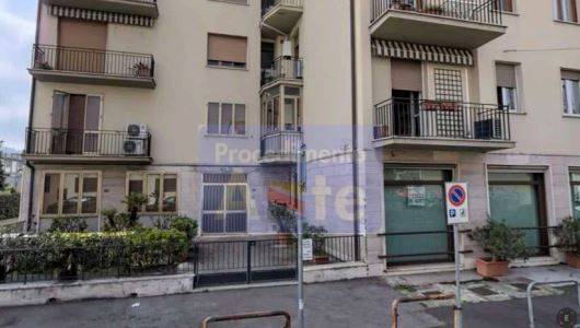 Appartamento in vendita a Prato (PO)