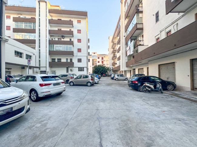 Garage/Box/Posto auto in vendita a Siracusa (SR)