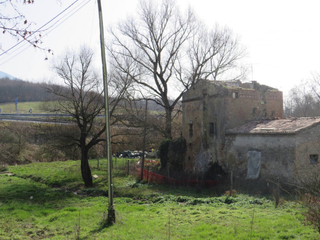 Rustico in vendita a Montecastrilli