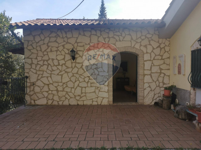 Casa singola in vendita a Montefranco