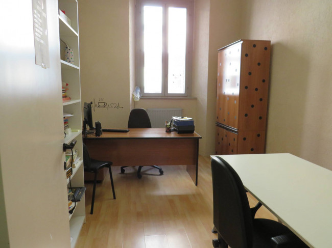 Locale in vendita a Terni