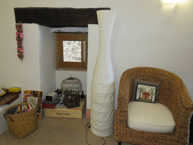 Casa Semindipendente in vendita a Stroncone