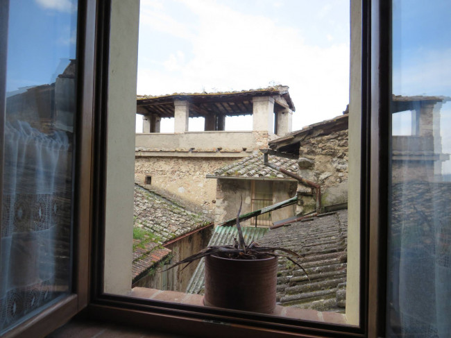 Casa Semindipendente in vendita a Stroncone