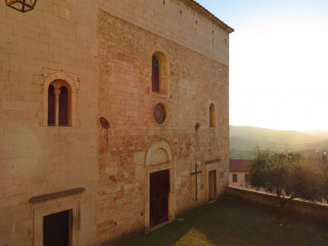 Casa Semindipendente in vendita a Stroncone