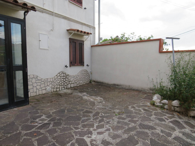 Appartamento in vendita a Stroncone
