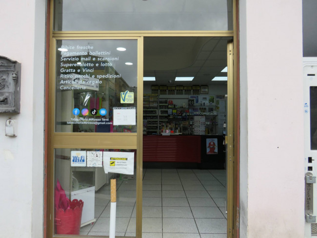 Attività commerciale in vendita a Terni