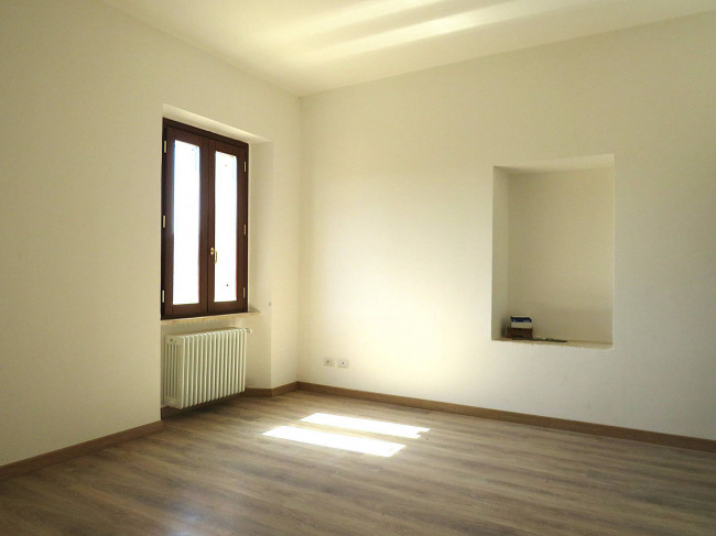 Casa Semindipendente in vendita a Terni