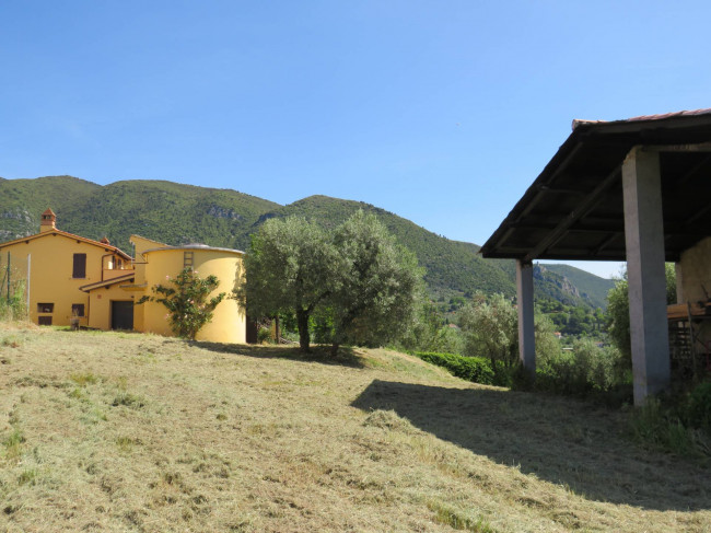 Casa Semindipendente in vendita a Terni