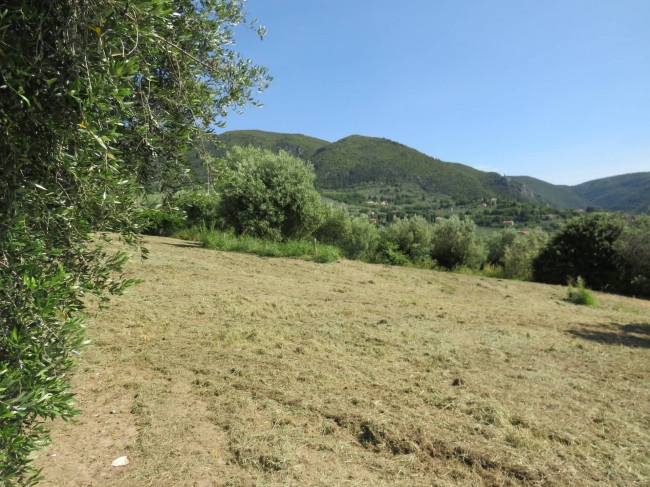Casa Semindipendente in vendita a Terni