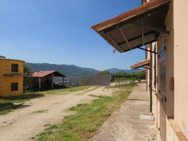 Casa Semindipendente in vendita a Terni