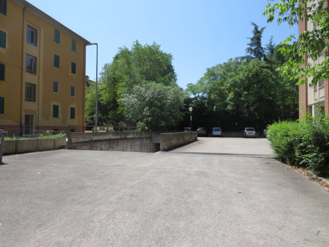 Locale in vendita a Terni