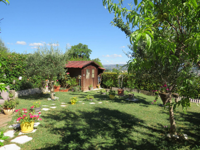 Villette a schiera in vendita a Terni