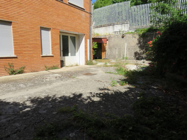 Casa Semindipendente in vendita a Terni