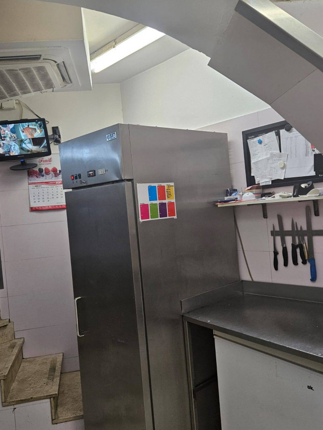 Attività commerciale in vendita a Terni
