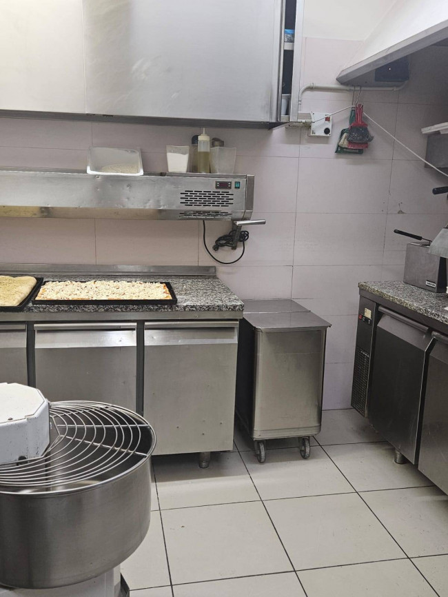 Attività commerciale in vendita a Terni