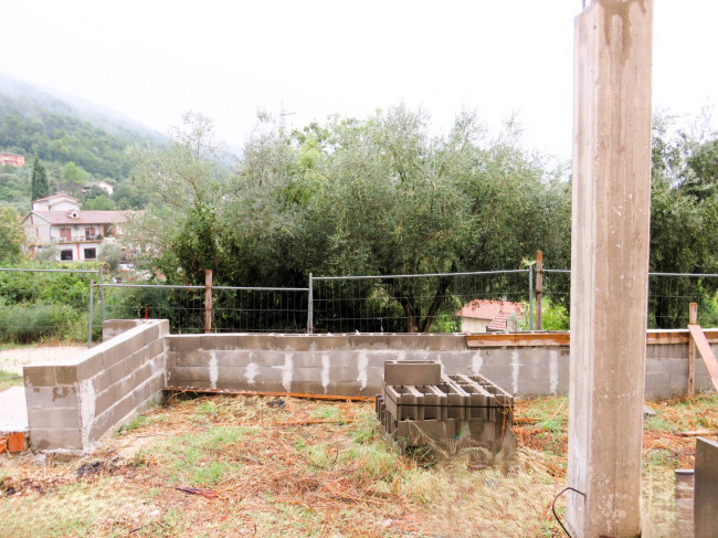 Casa Semindipendente in vendita a Terni