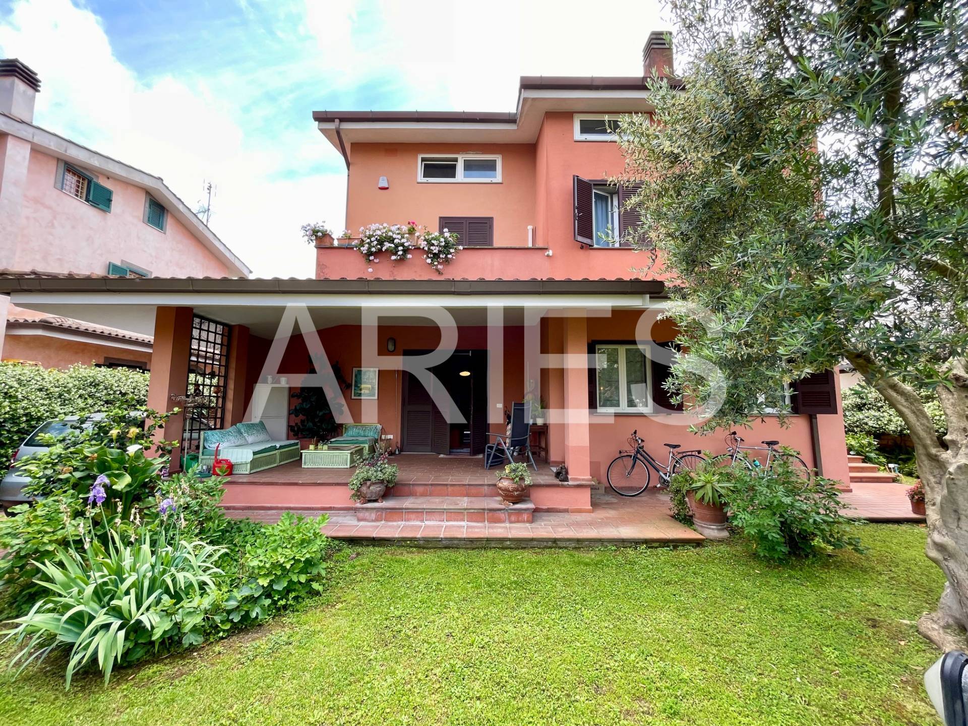 Villa in vendita a Roma