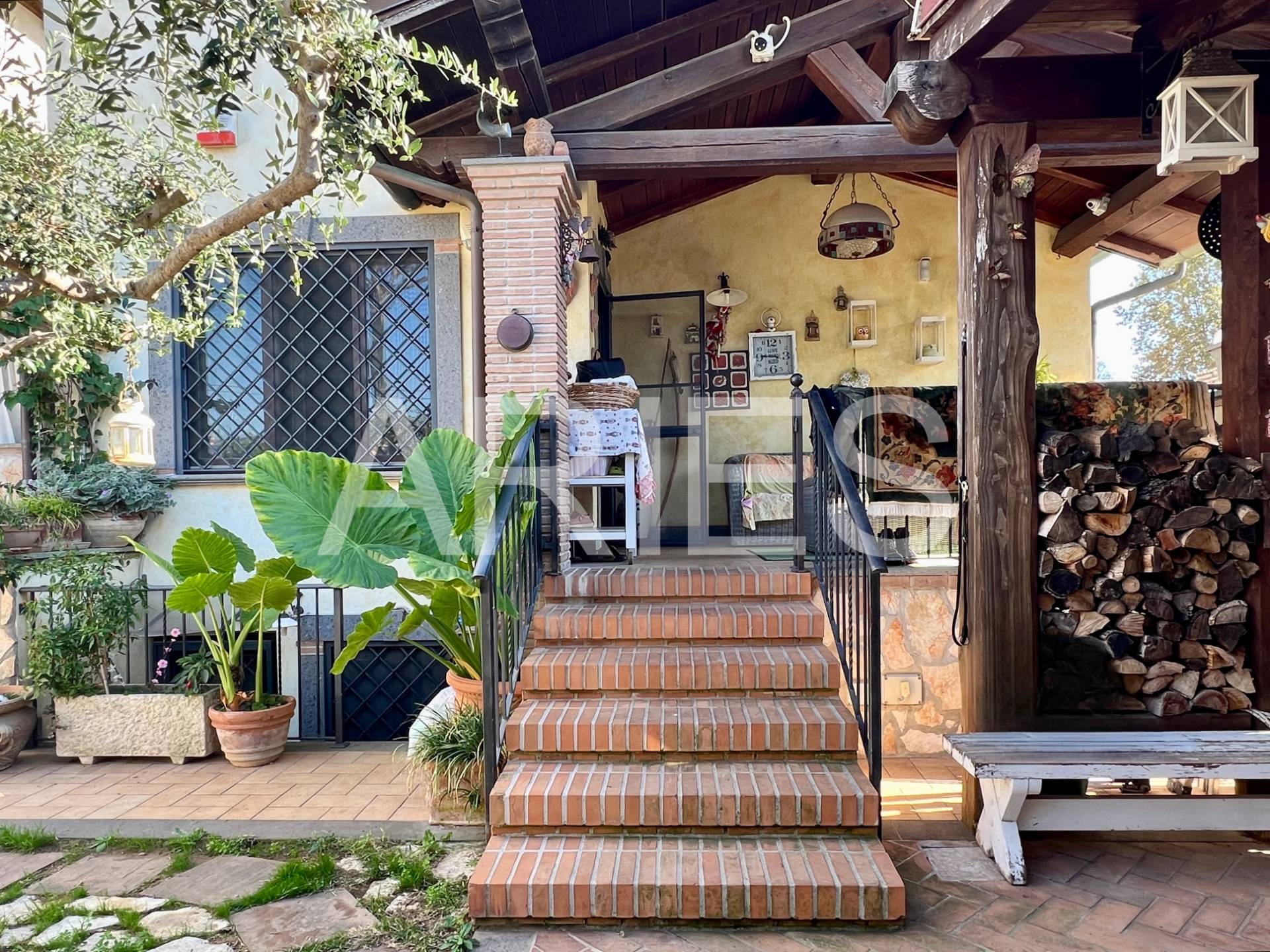 Villette a schiera in vendita a Fiumicino