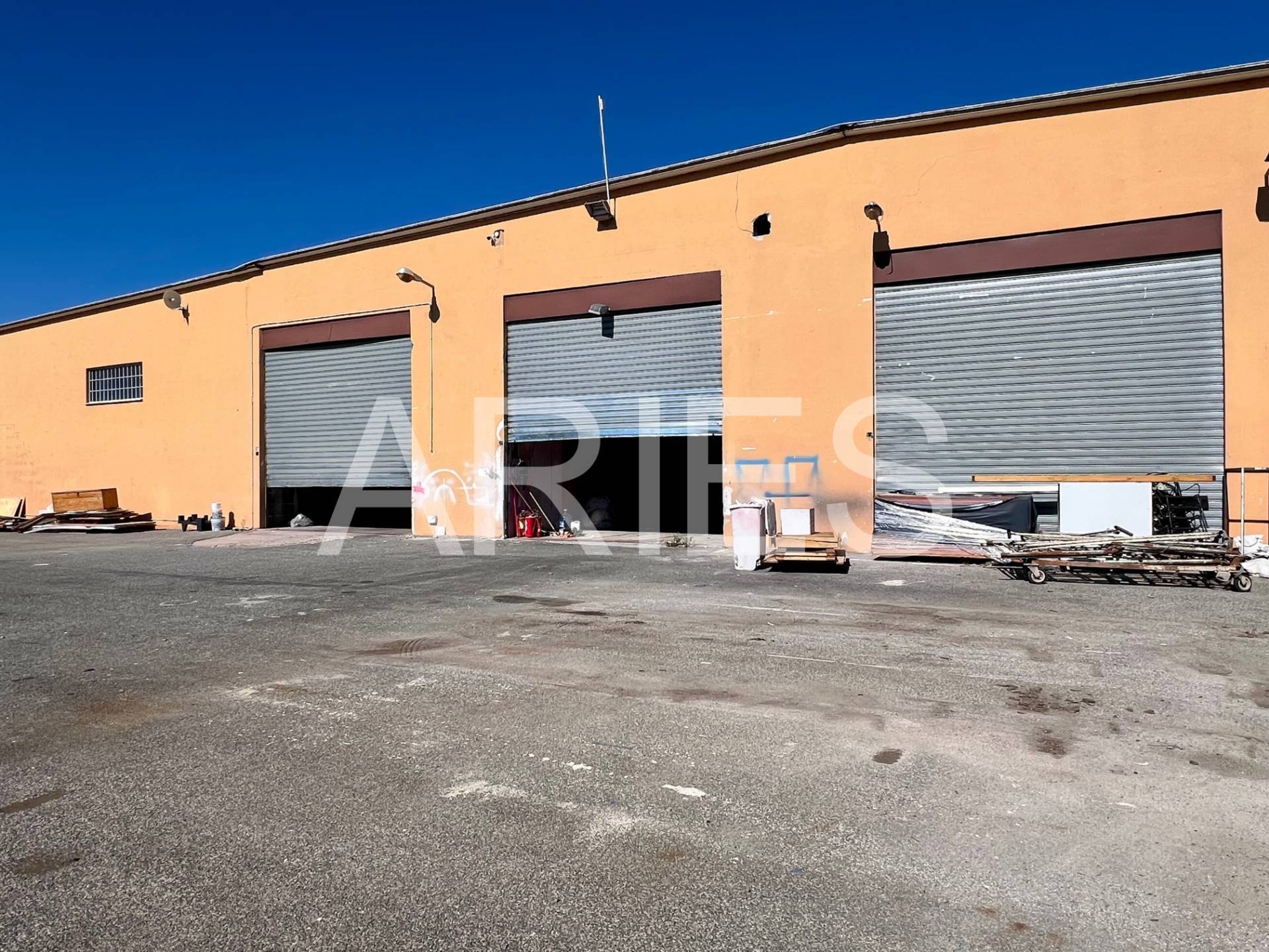 Capannone in affitto a Roma