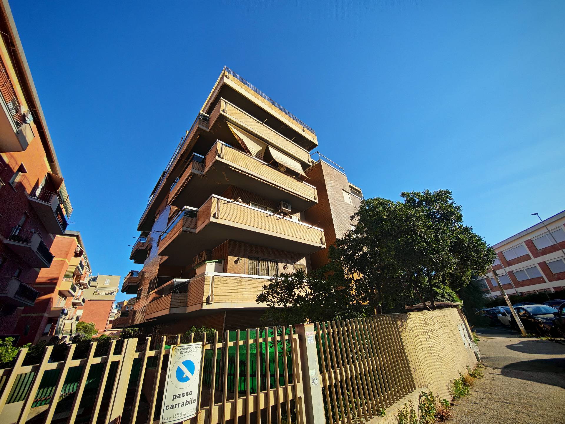 Appartamento in vendita a Roma