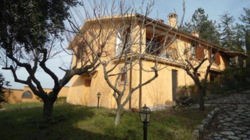 Casa singola in vendita a Scandriglia