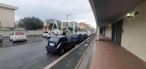 Box o garage in vendita a Roma