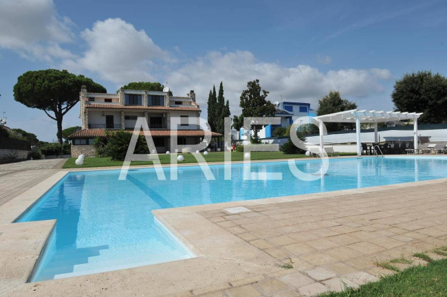 Villa in affitto a Terracina