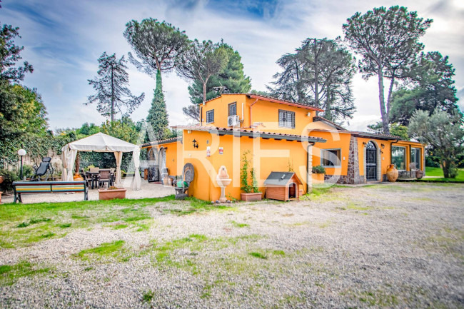 Villa in vendita a Roma