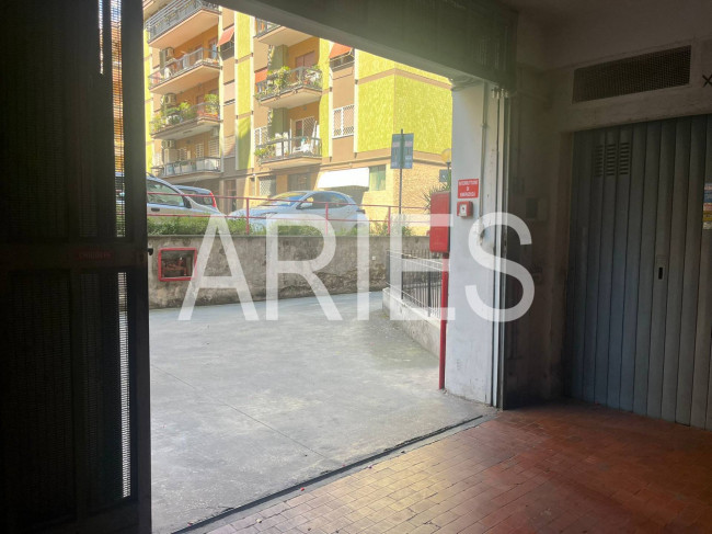 Box o garage in affitto a Roma