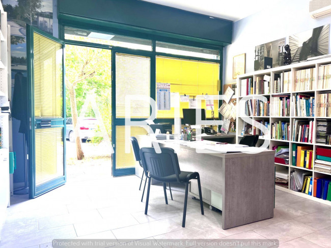 Locale commerciale in vendita a Roma