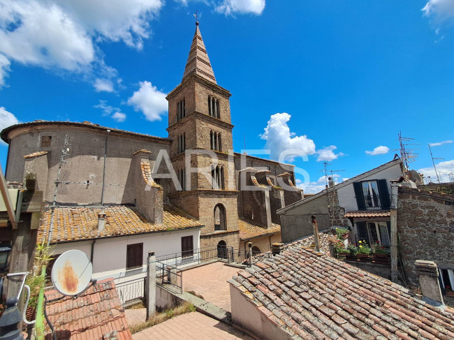 Casa singola in vendita a Capranica