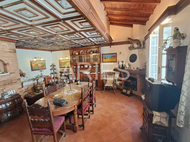 Casa singola in vendita a Capranica