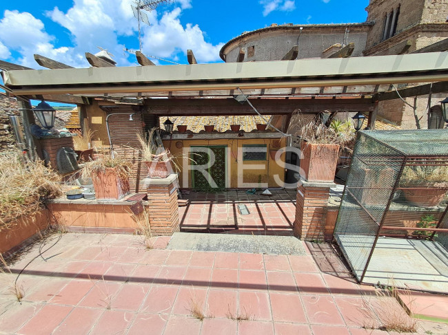 Casa singola in vendita a Capranica