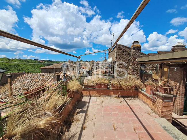 Casa singola in vendita a Capranica