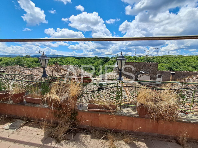 Casa singola in vendita a Capranica